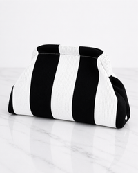 Black / White